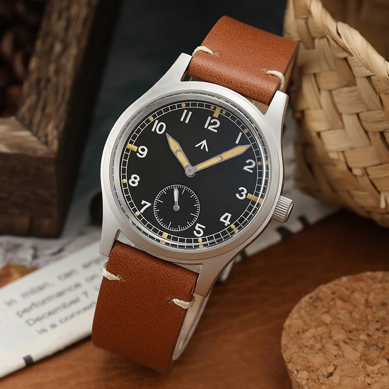 Militado 36mm D12 Quartz Field Watch - Sword Hands - Image 5