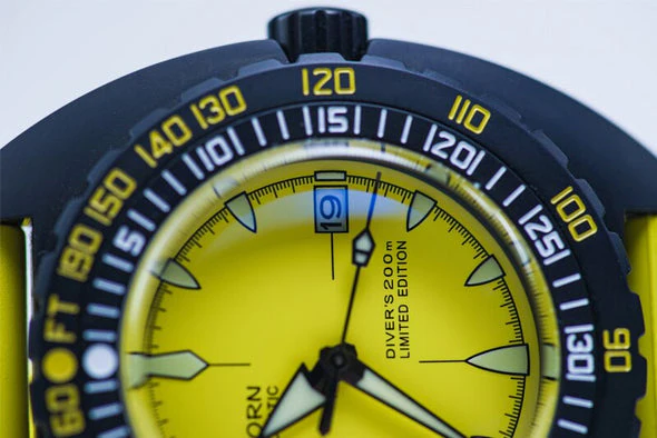 Thorn Sub 300T Diving Watch - Image 11