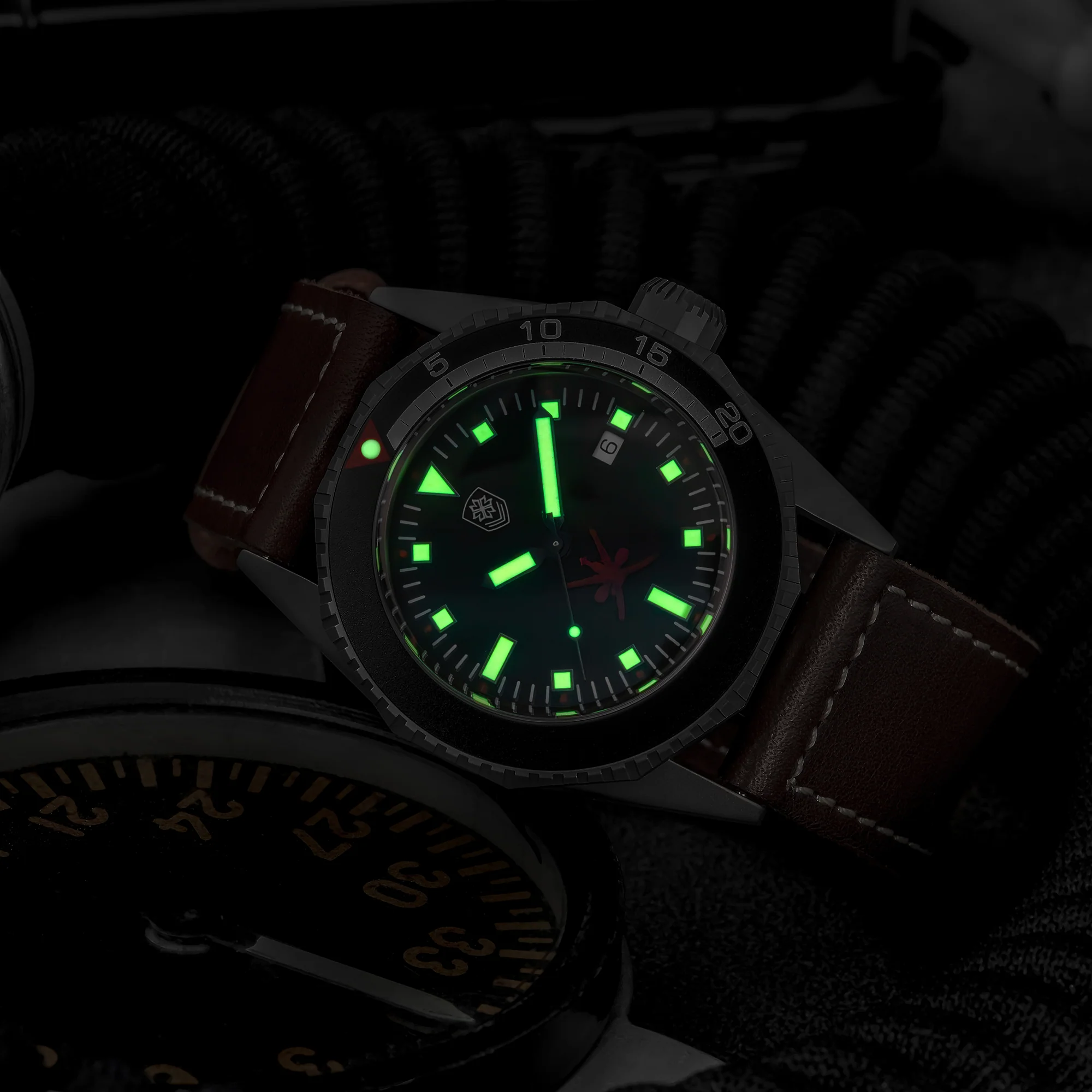 Thorn T019 Vintage Titanium Automatic Dive Watch - Image 29