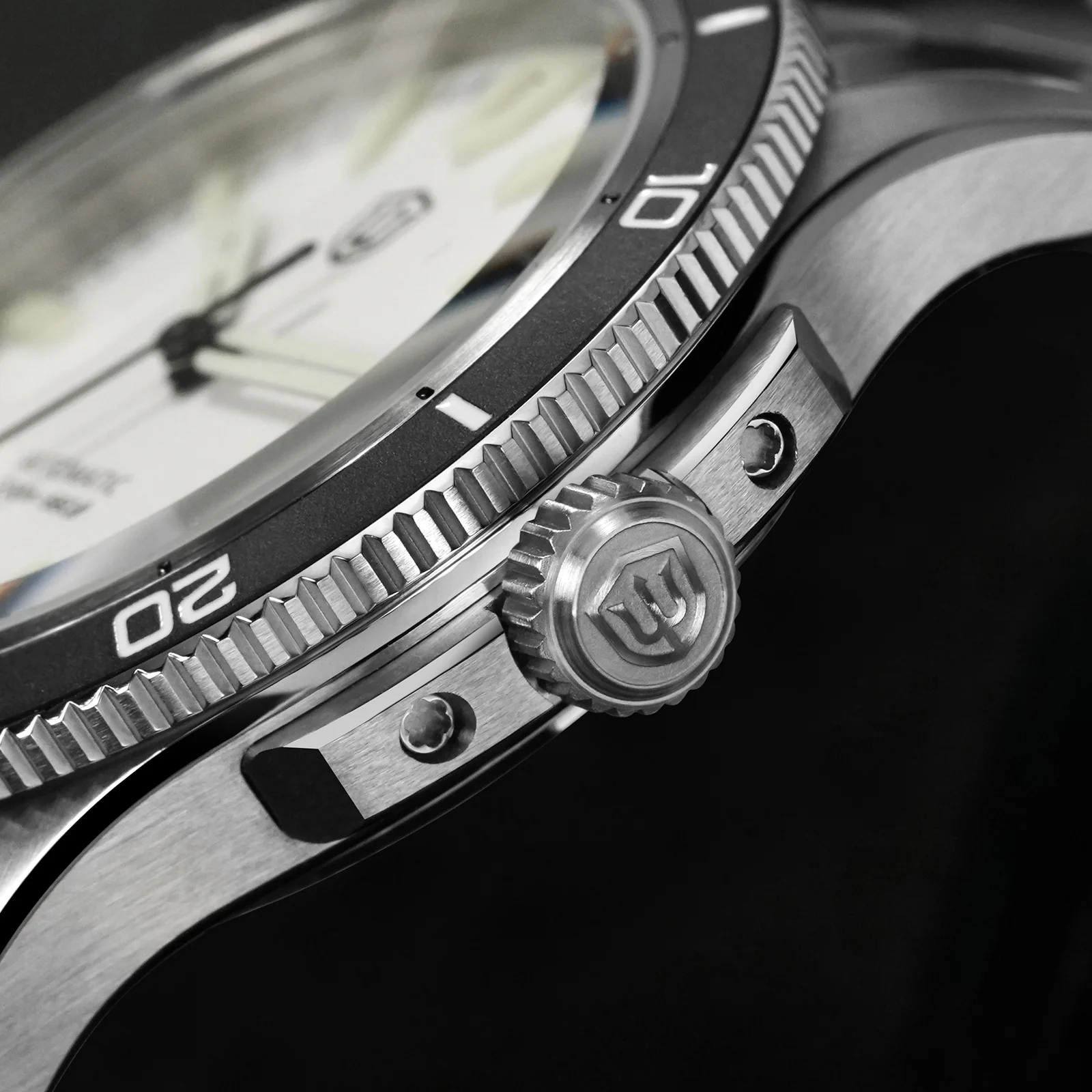 Watchdives WD0019 Premier 39mm Automatic Dive Watch - Image 8